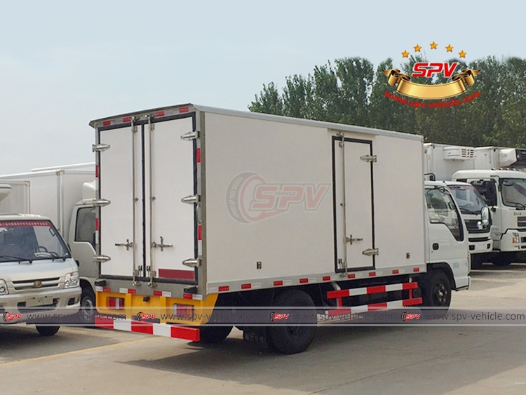 ISUZU Refrigerator Truck - RB